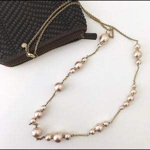 Final sale!! J. Crew pearl statement necklace